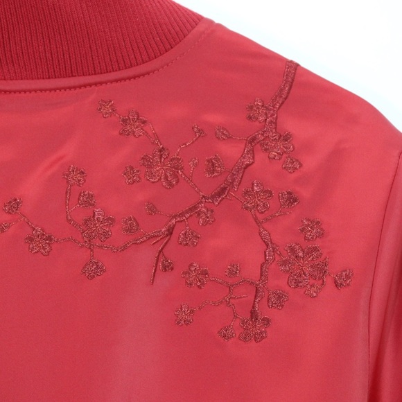 GUESS Cropped Bomber Cherry Blossoms Red Spring Fall Jacket Lightweight Large L - Picture 10 of 11
